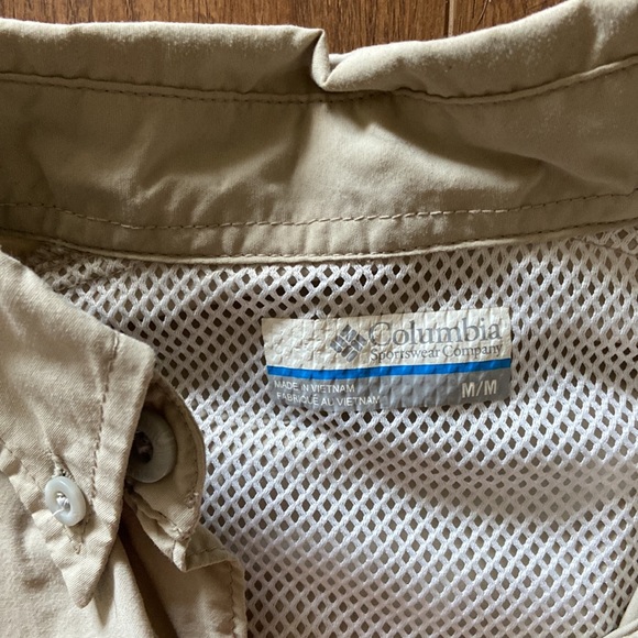 PFG button down - Picture 2 of 3